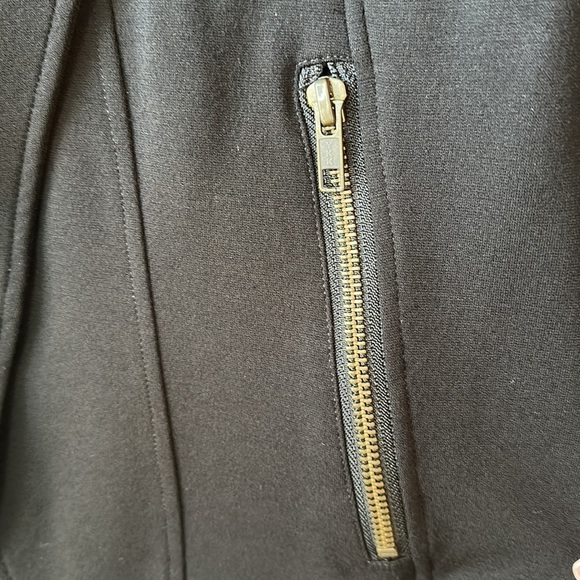 CAbi  Black Ponte Knit Moto Jacket 615 Size Medium‎ - Picture 8 of 13